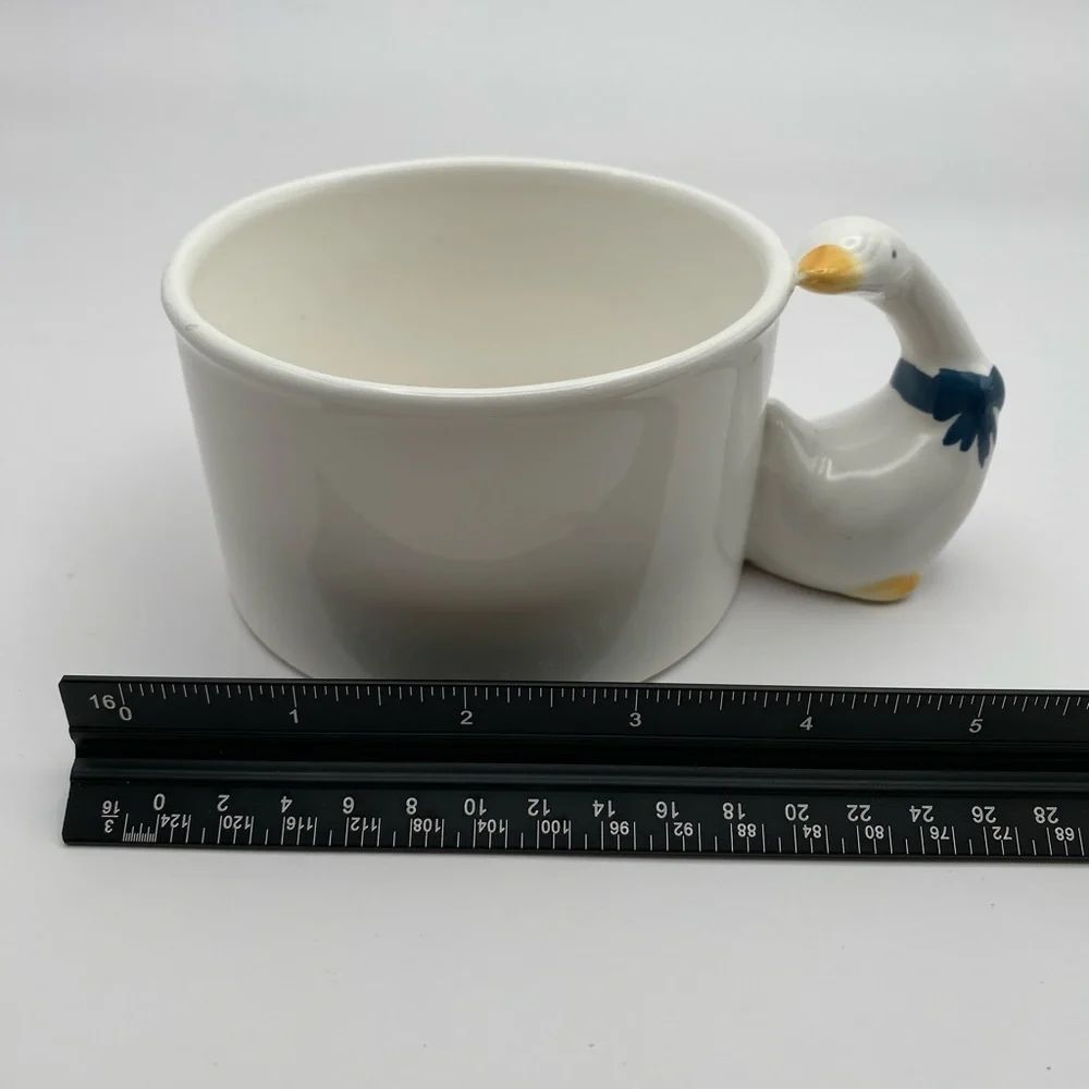 House of Lloyd Goose Handle Ceramic Soup Mug Cup circa 1988 vintage 16 ounce
